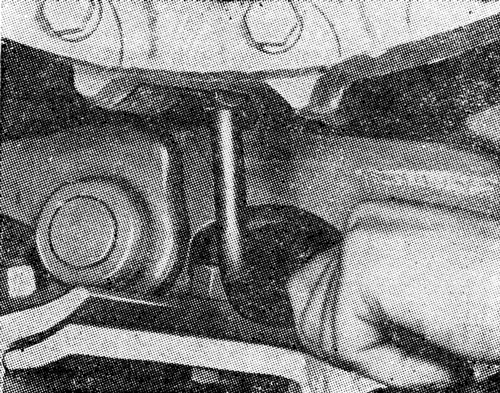 Слив масла из бортового редуктора Слив масла из бортового редуктора